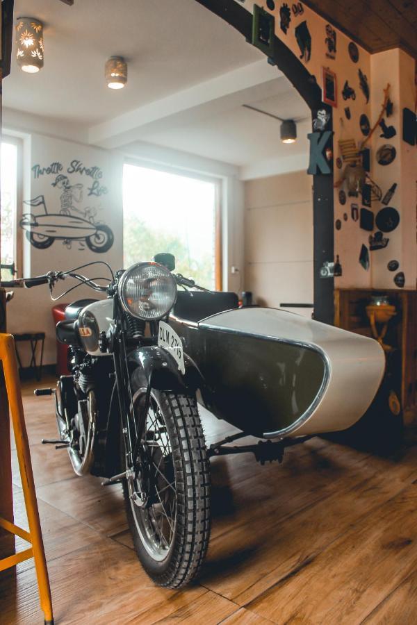 מנאלי Throttle Shrottle Moto Hostel מראה חיצוני תמונה