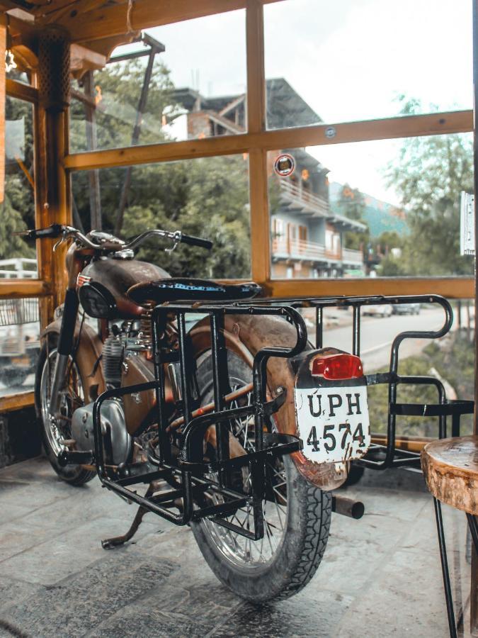 מנאלי Throttle Shrottle Moto Hostel מראה חיצוני תמונה